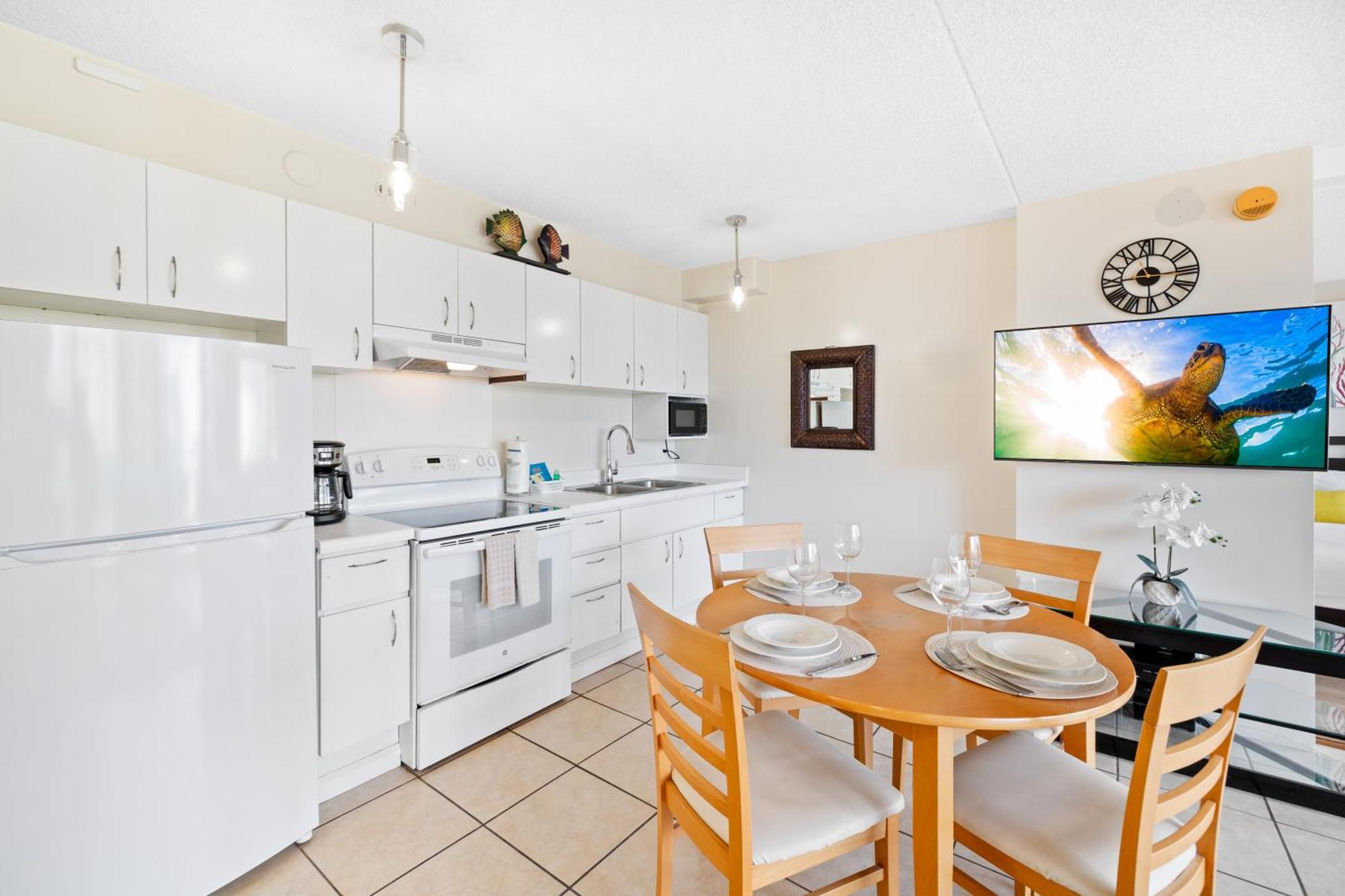 Cozy Waikiki Getaway, Stroll To Beach With Free Parking Гонолулу Екстер'єр фото