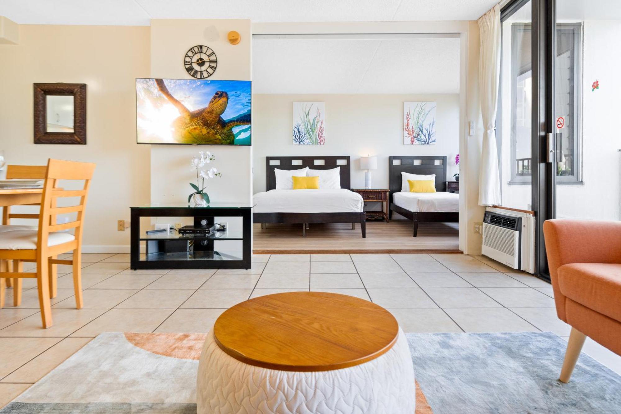 Cozy Waikiki Getaway, Stroll To Beach With Free Parking Гонолулу Екстер'єр фото